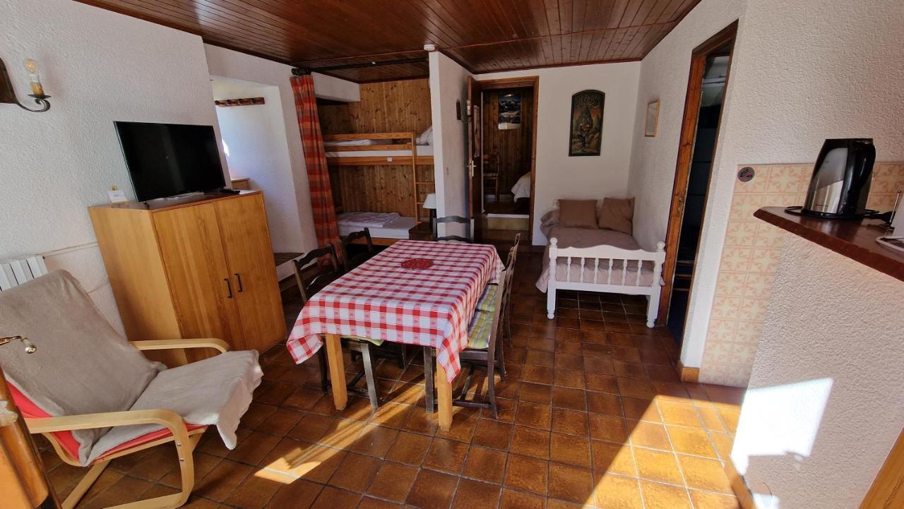 Chalet L'Acinos Montgenèvre Exterior foto